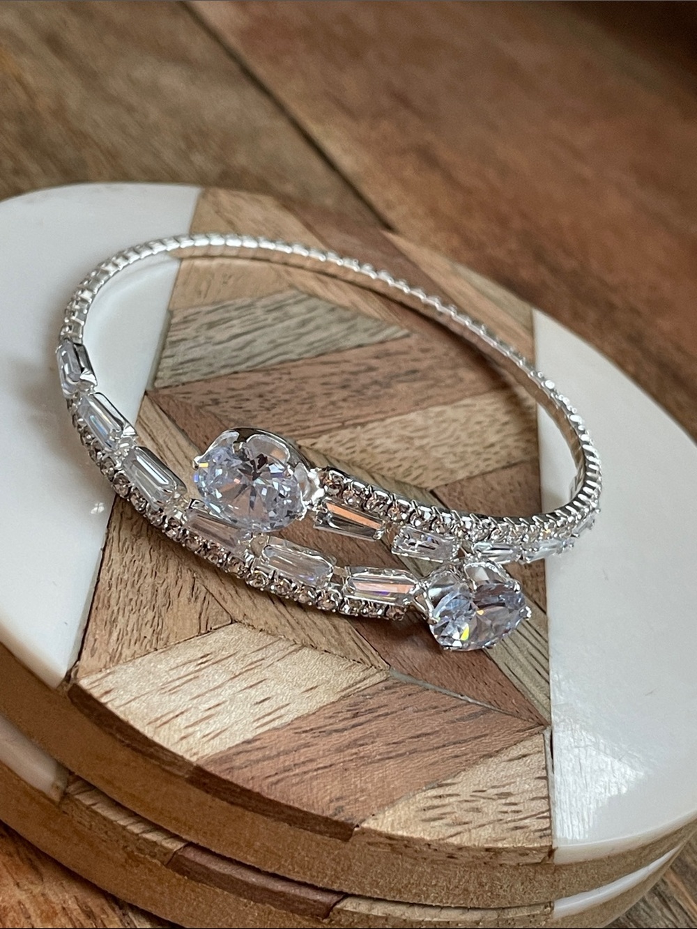 Elegant Silver-Tone Crystal Bangle Bracelet - Clear